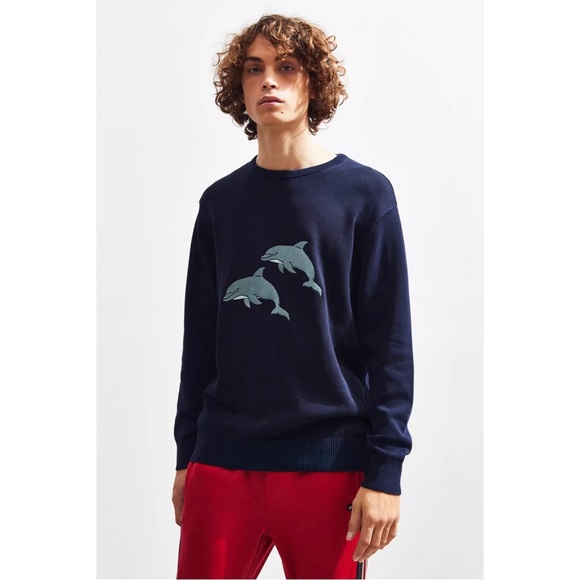 🐬 NEW Urban Outfitters Barney Cools Dolphin Crew-Neck Sweater - Picture 1 of 6